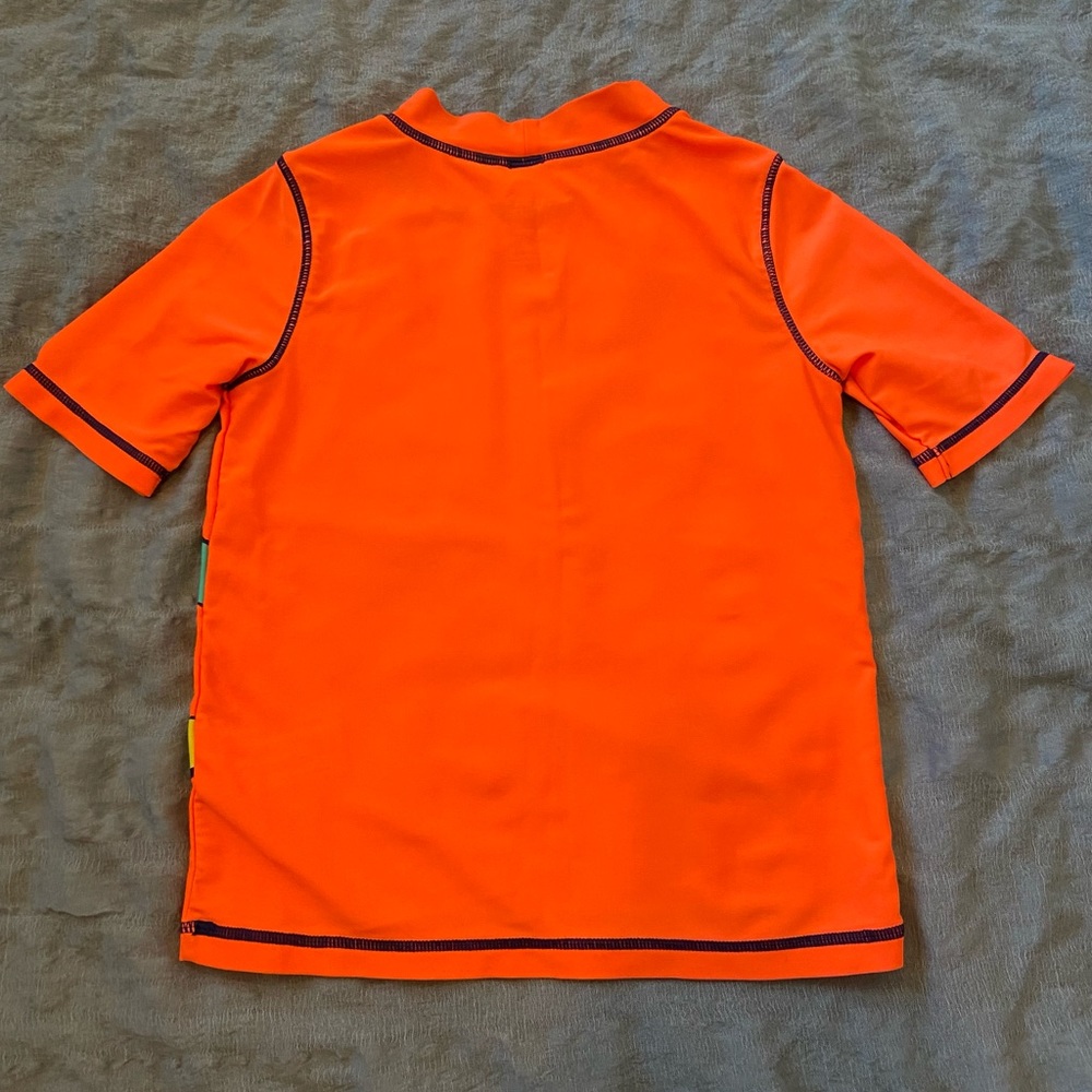Carter’s Rash Guard - Picture 5 of 6